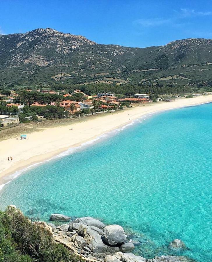 B&B Is Pranus A Mari Casa Privata Solanas  Exterior foto